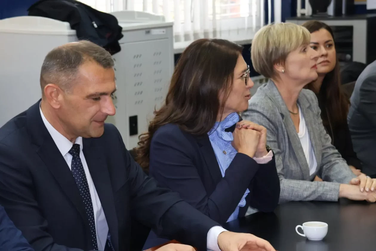 Božinović posjet školi (26)