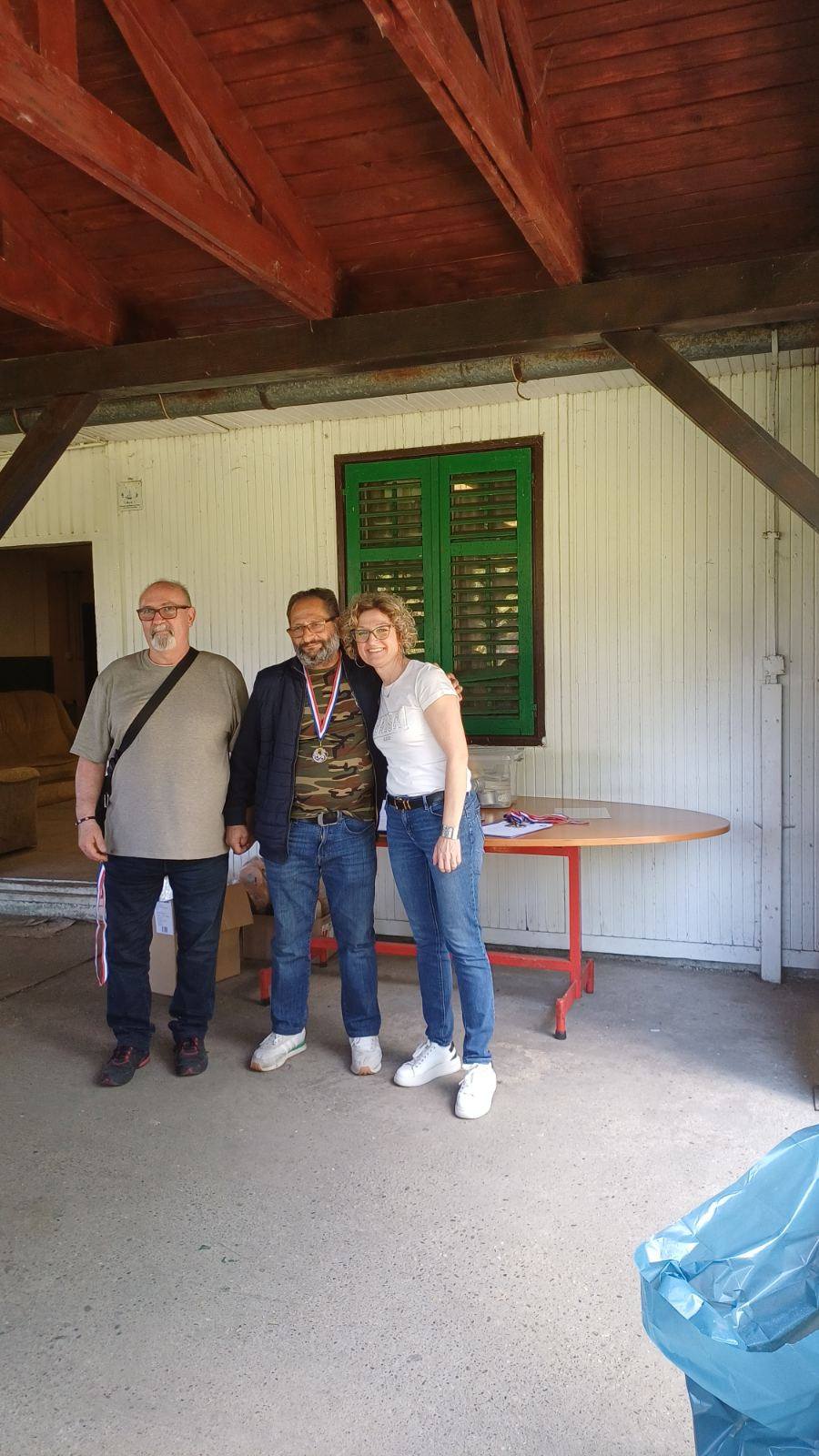 Branitelji sportske igre Bljesak (24) Branitelji sportske igre Bljesak (24)