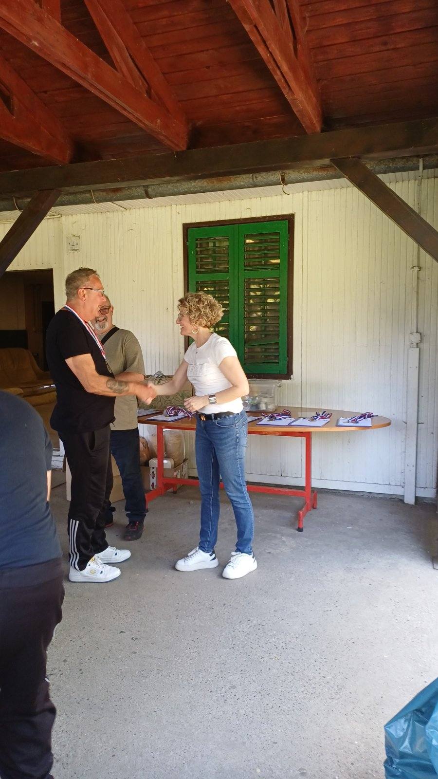 Branitelji sportske igre Bljesak (32) Branitelji sportske igre Bljesak (32)
