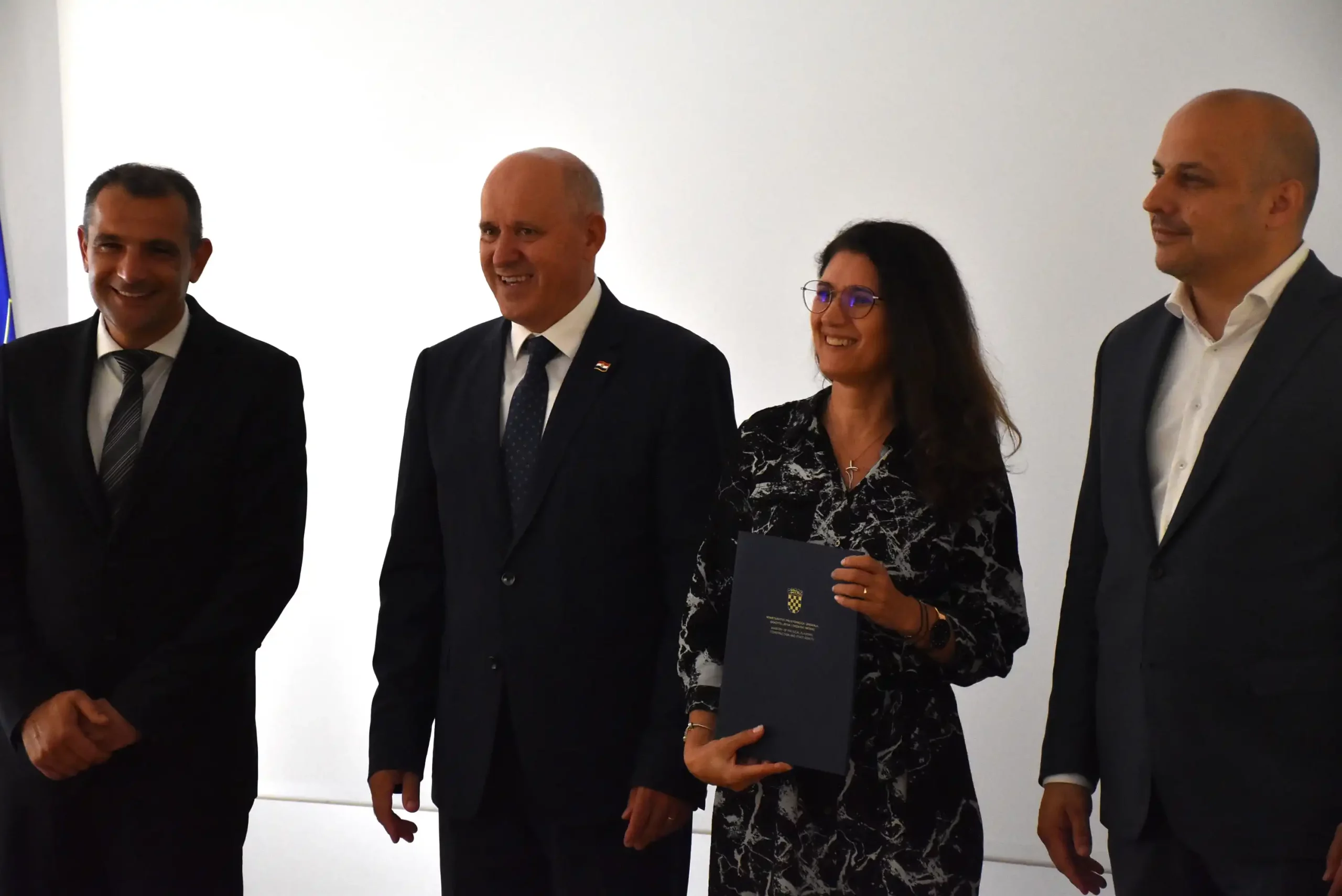 Branko Bačić podjela ugovora 2024 (24) Branko Bačić podjela ugovora 2024 (24)