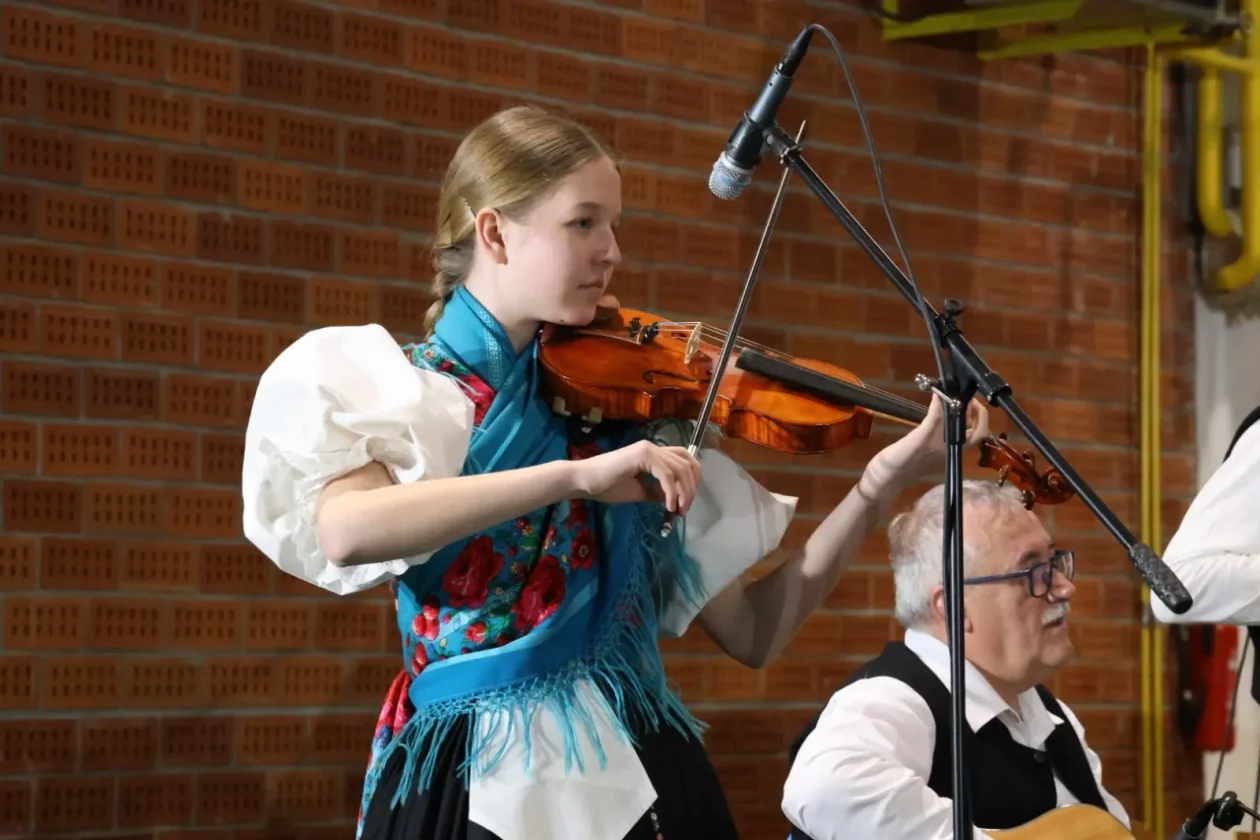 Bruna Rusak, Donja Dubrava, violina (5)