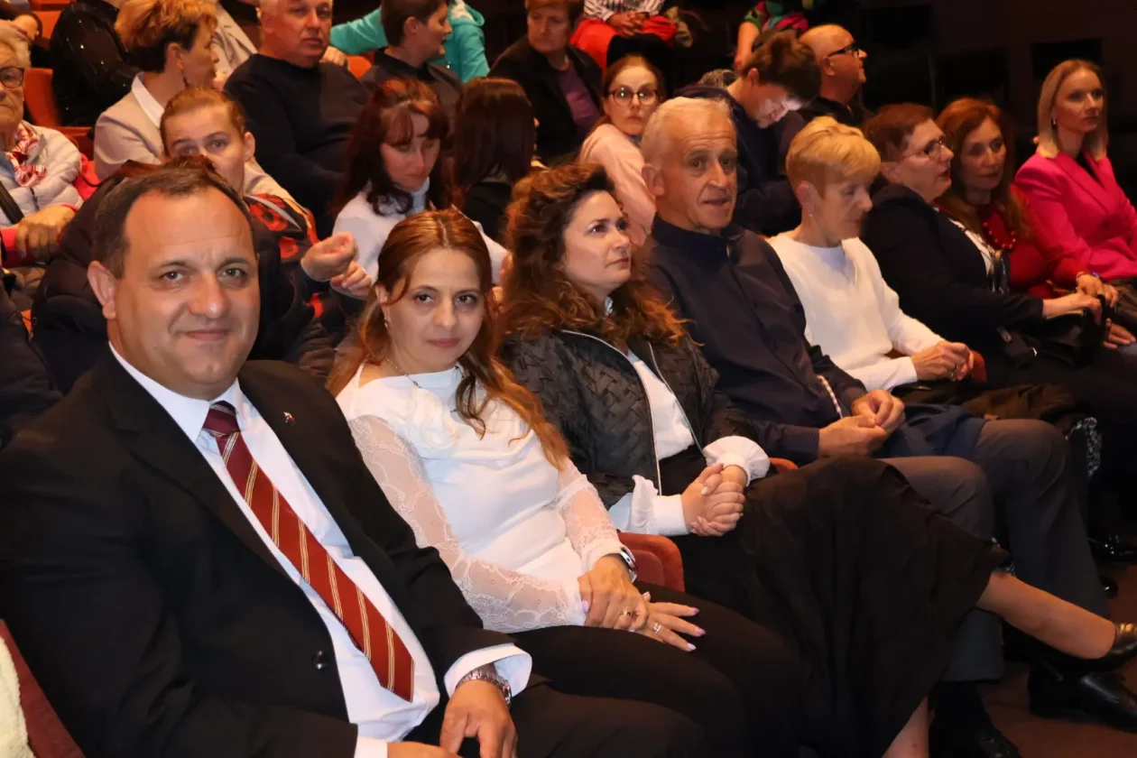 ČAKOVEC Evergreeni za Katružu (23)