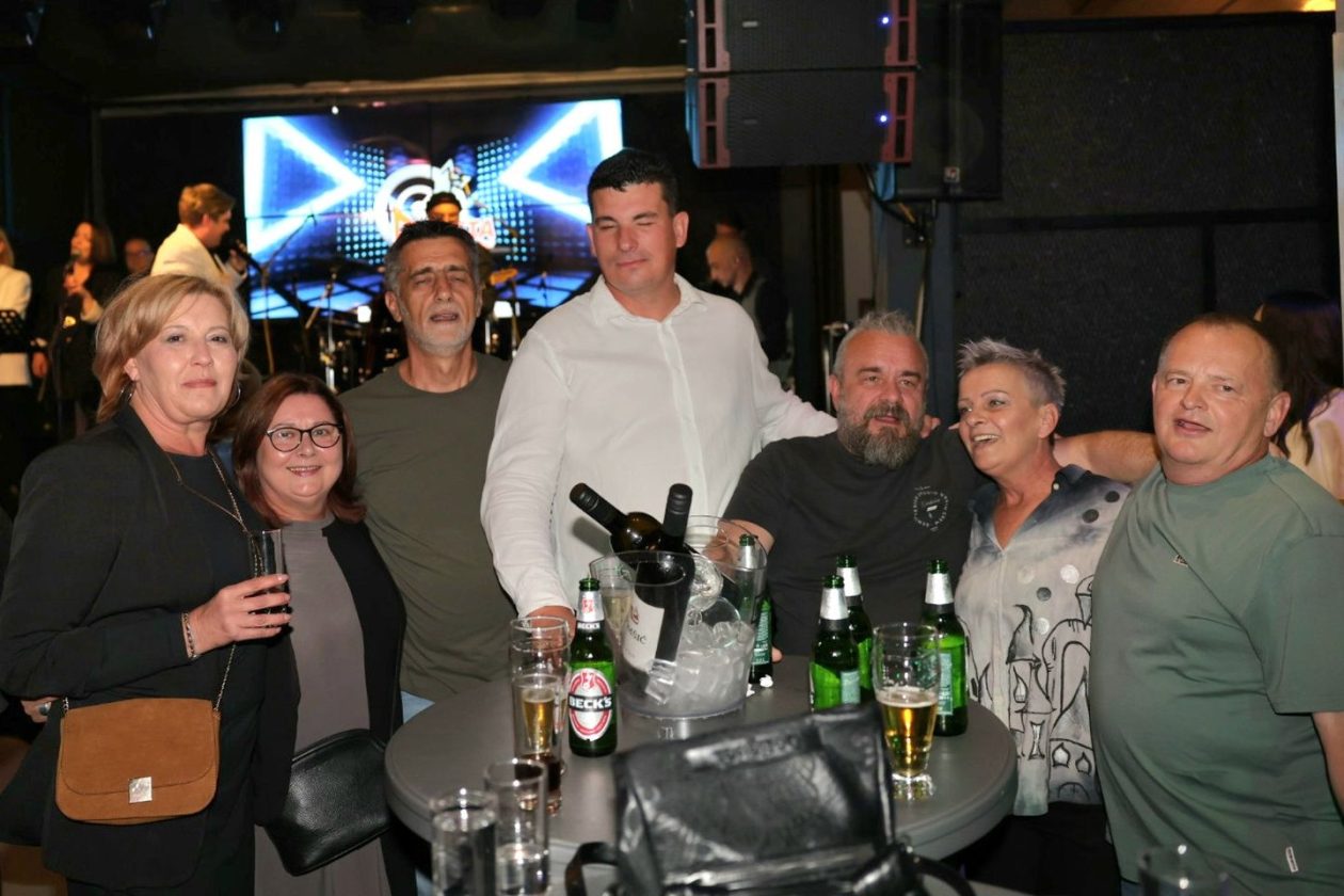 ČAKOVEC Hitovi Zdravka Čolića ispunili Meta bar (3)