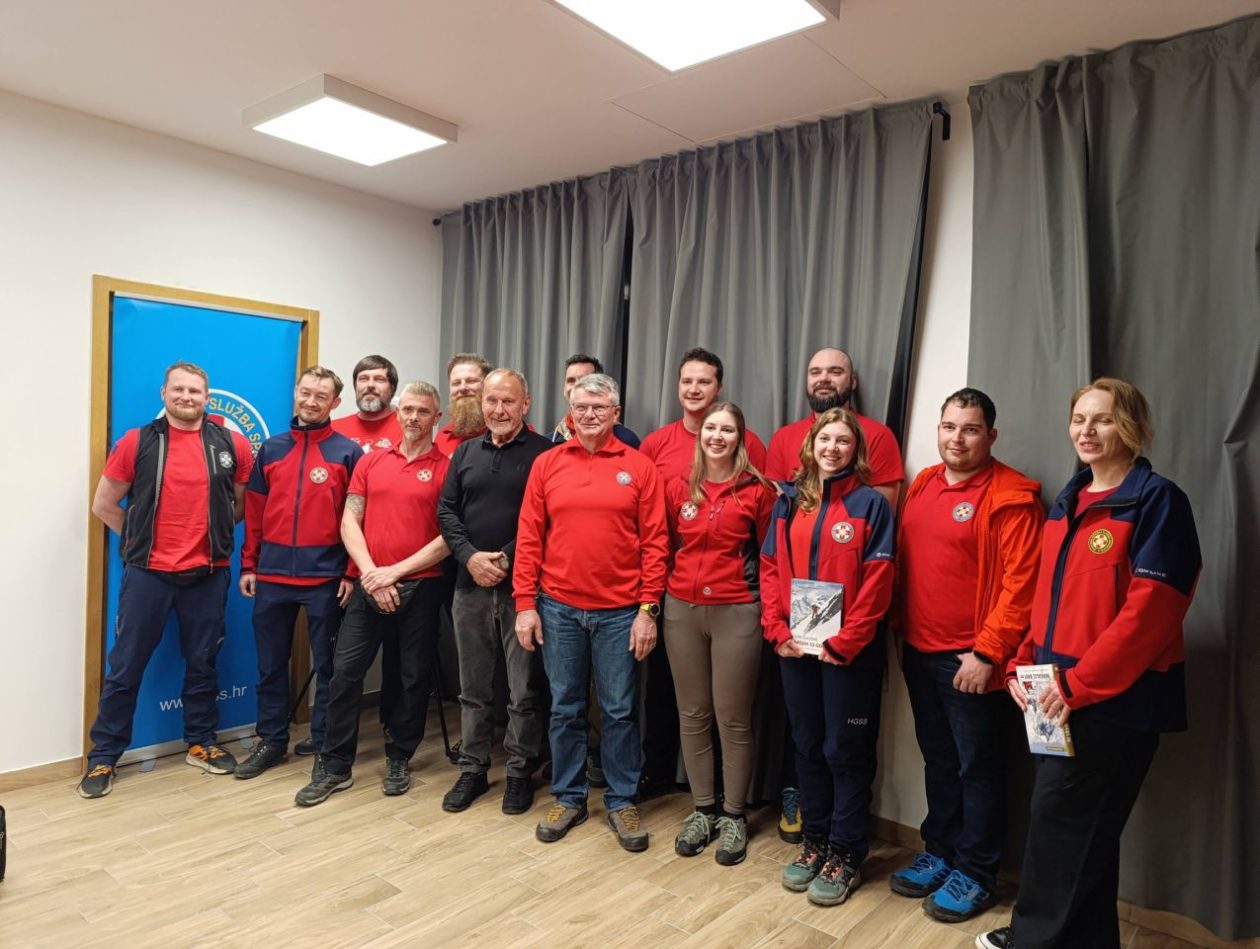 ČAKOVEC Legendarni alpinist Viki Grošelj o povijesnim usponima i velikim ekspedicijama (3) ČAKOVEC Legendarni alpinist Viki Grošelj o povijesnim usponima i velikim ekspedicijama (3)