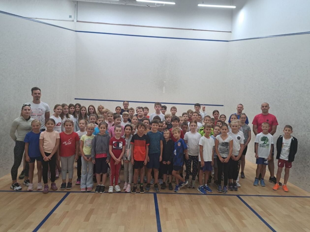 ČAKOVEC Ljetni sportski kampovi „Svaki tjedan sport jedan“ okupili djecu na košarci, squashu i rukometu (9)