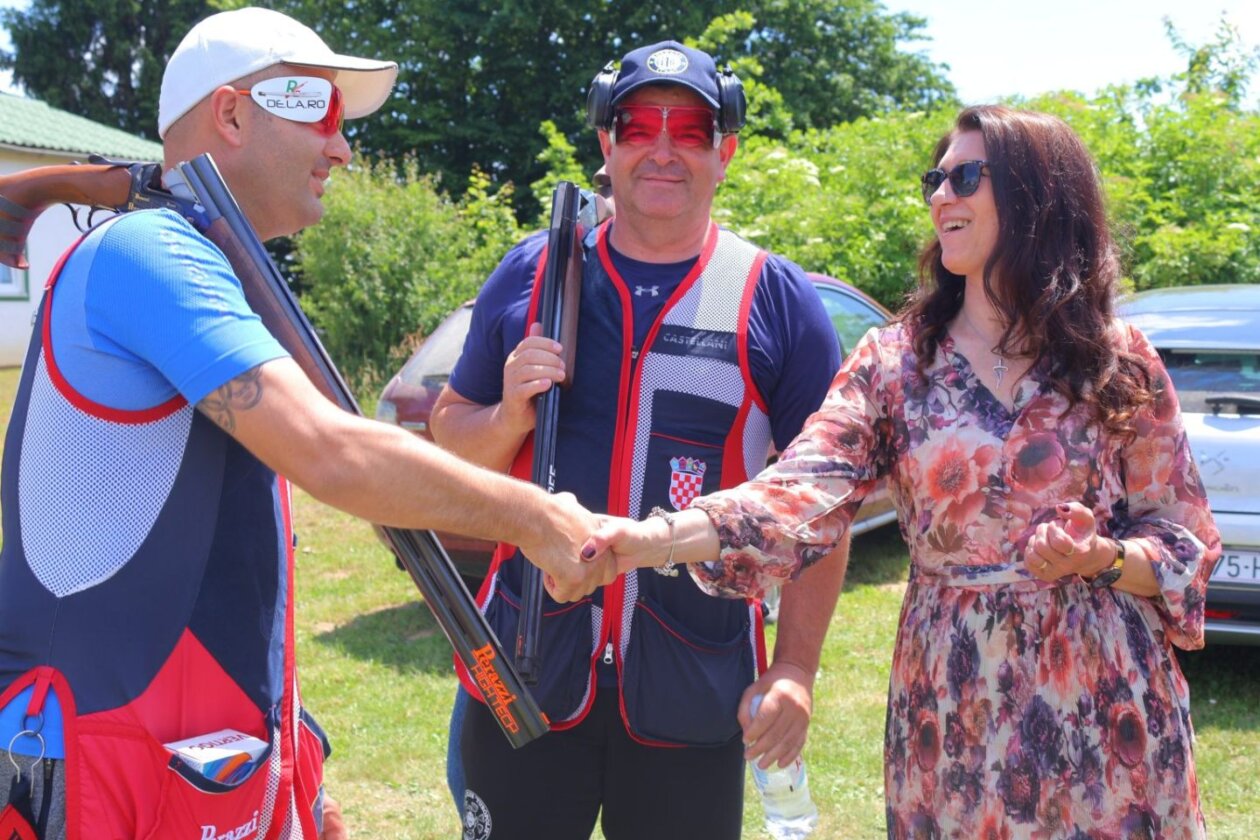 ČAKOVEC Lovačko društvo ‘Zec’ održalo trap natjecanje za Dane grada (7) ČAKOVEC Lovačko društvo ‘Zec’ održalo trap natjecanje za Dane grada (7)