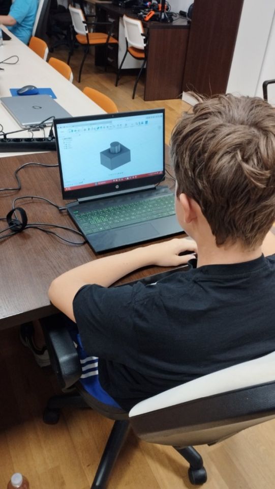 ČAKOVEC MIK i MIS organizirali besplatne ljetne STEM radionice za djecu i mlade (1)