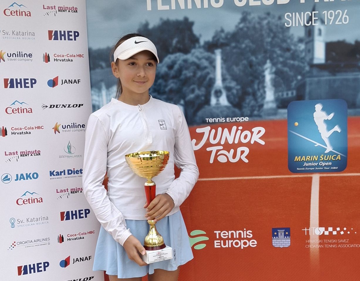 ČAKOVEC Marko Čolak i Korana Barišić pobjednici Prvenstva Hrvatske za juniore i juniorke do 16 godina (1) ČAKOVEC Marko Čolak i Korana Barišić pobjednici Prvenstva Hrvatske za juniore i juniorke do 16 godina (9)