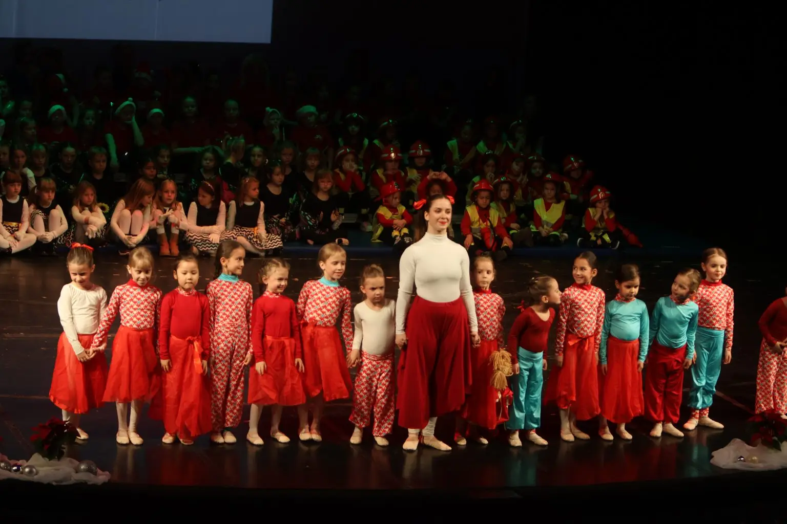 ČAKOVEC Održan koncert „I ja bih na more“ (13)