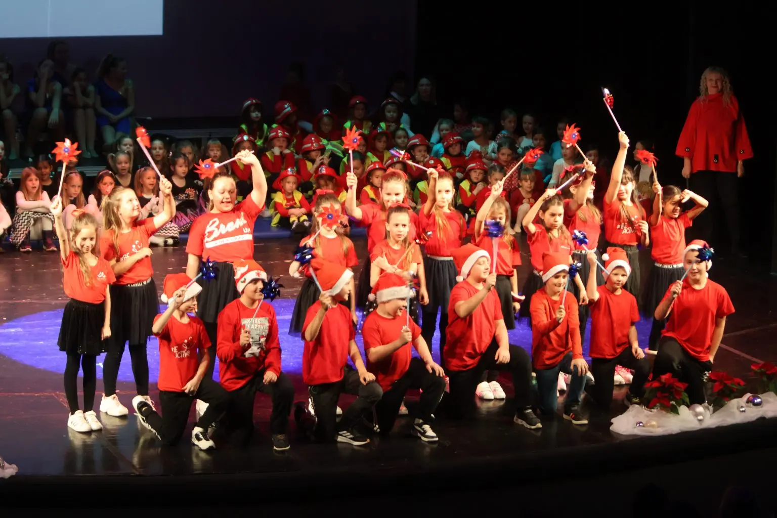 ČAKOVEC Održan koncert „I ja bih na more“ (16)