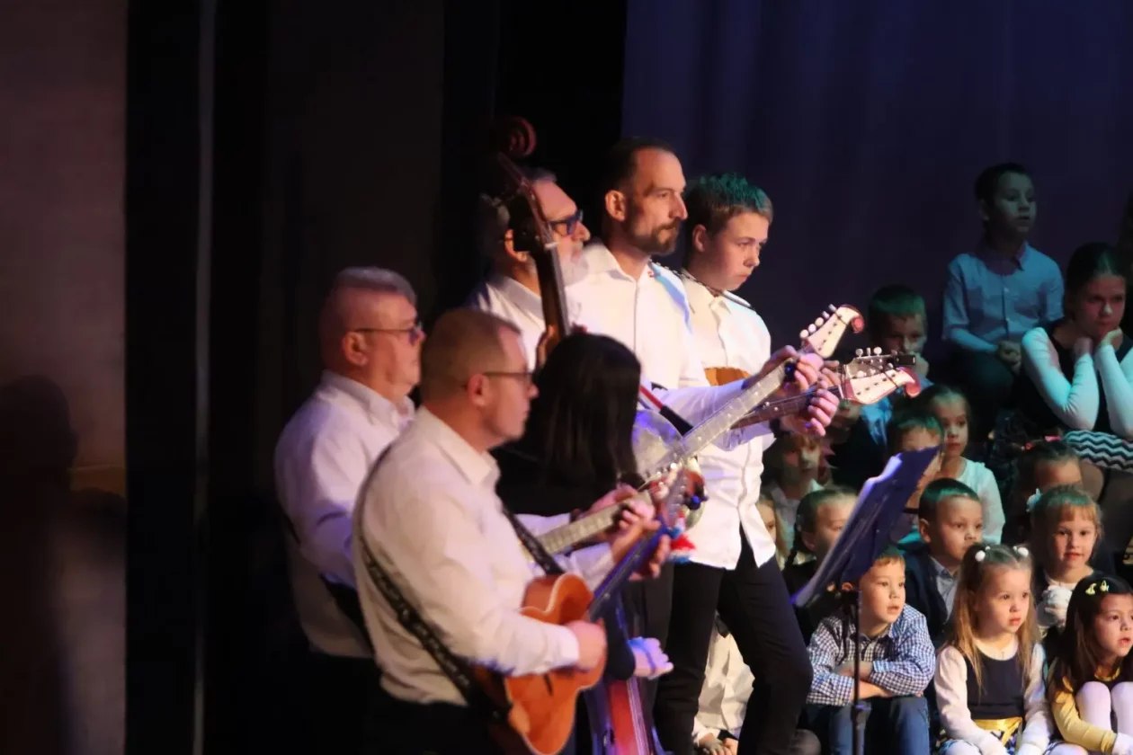 ČAKOVEC Održan koncert „I ja bih na more“ (9)