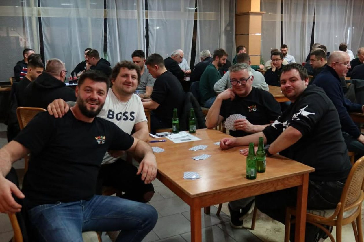 ČAKOVEC Par Brane i Bibi osvojili turnir u beli “KUM” (2) ČAKOVEC Par Brane i Bibi osvojili turnir u beli “KUM” (2)