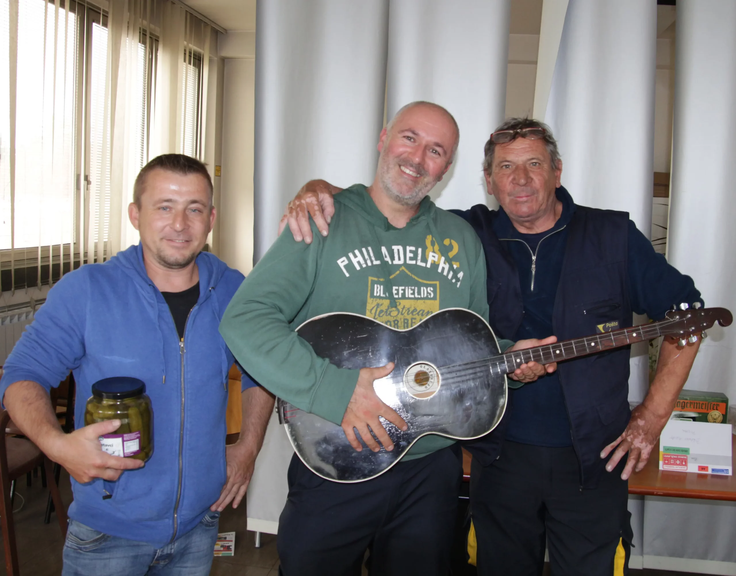 ČAKOVEC Poštar Branko Horvat nakon 41 godine rada otišao u zasluženu mirovinu ‘Poštar mora voljeti ljude’ (2) ČAKOVEC Poštar Branko Horvat nakon 41 godine rada otišao u zasluženu mirovinu ‘Poštar mora voljeti ljude’ (2)