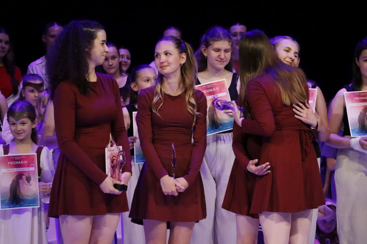 ČAKOVEC Revija plesa Vivone plesna raskoš ispunila Centar za kulturu (6)