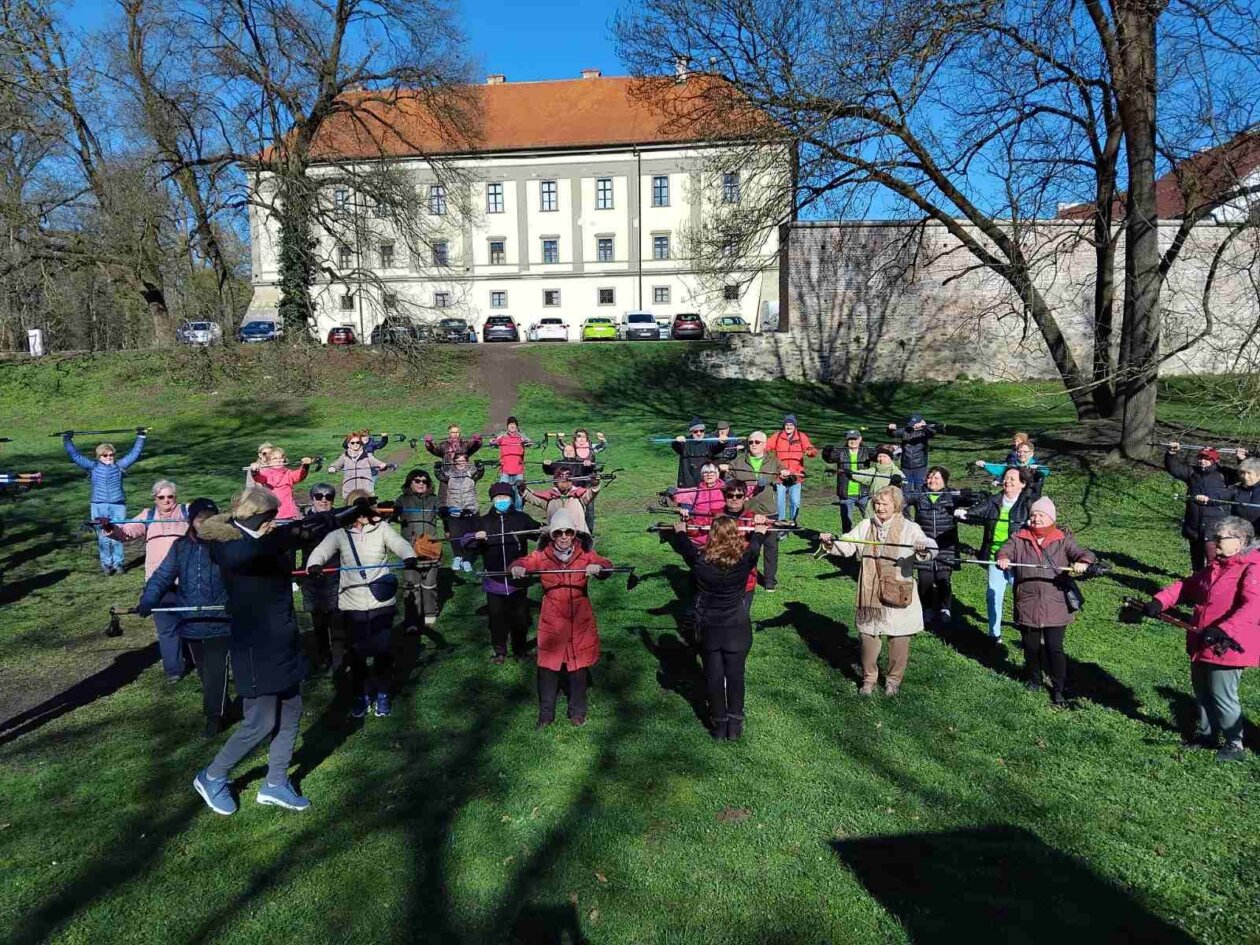 ČAKOVEC Volonteri u parku obilježili Hrvatski dan osviještenosti o debljini (14)