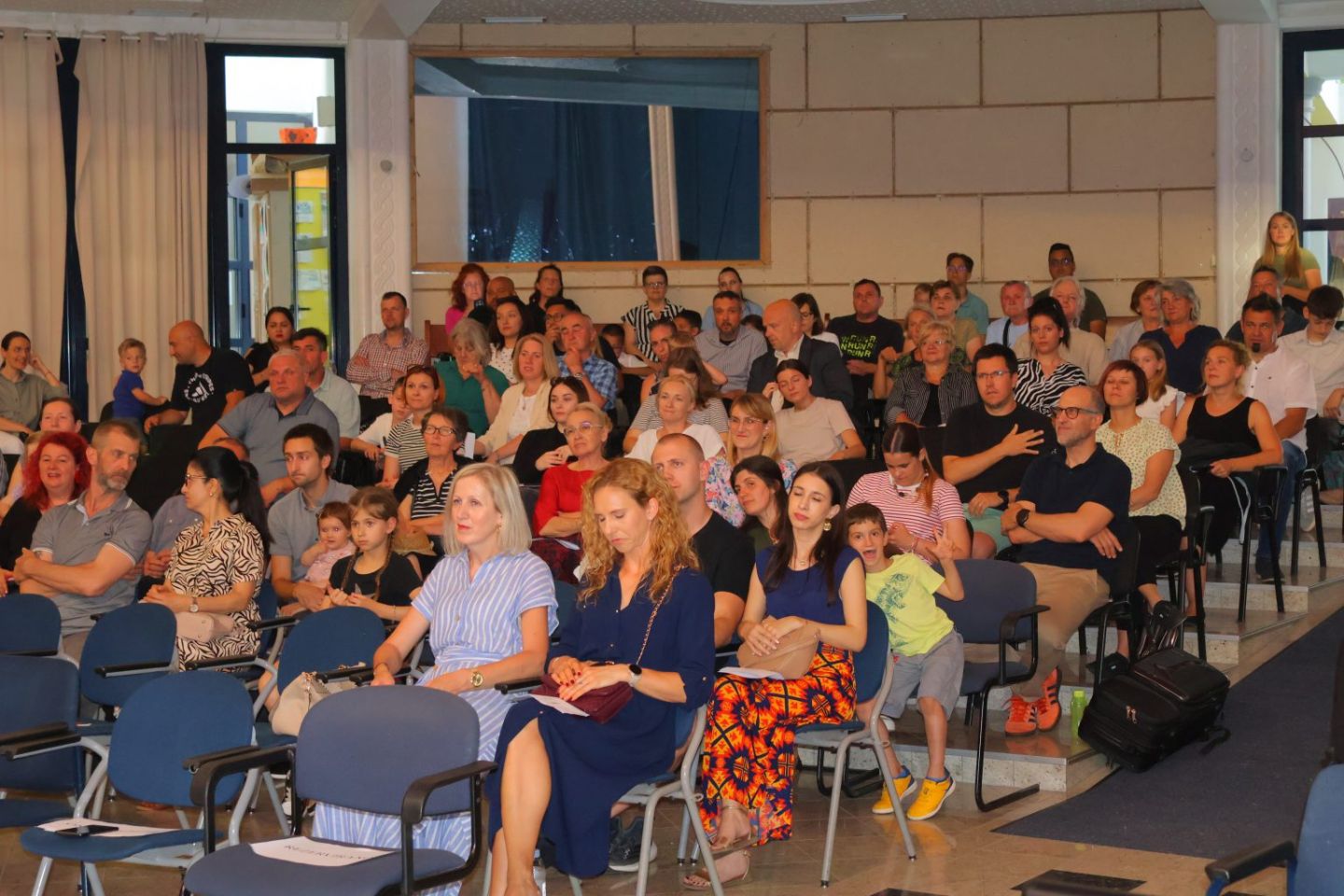 ČAKOVEC Yamaha škola proslavila pet godina uz produkciju učenika (21) ČAKOVEC Yamaha škola proslavila pet godina uz produkciju učenika (21)