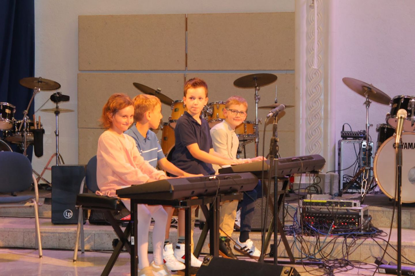 ČAKOVEC Yamaha škola proslavila pet godina uz produkciju učenika (9) ČAKOVEC Yamaha škola proslavila pet godina uz produkciju učenika (9)