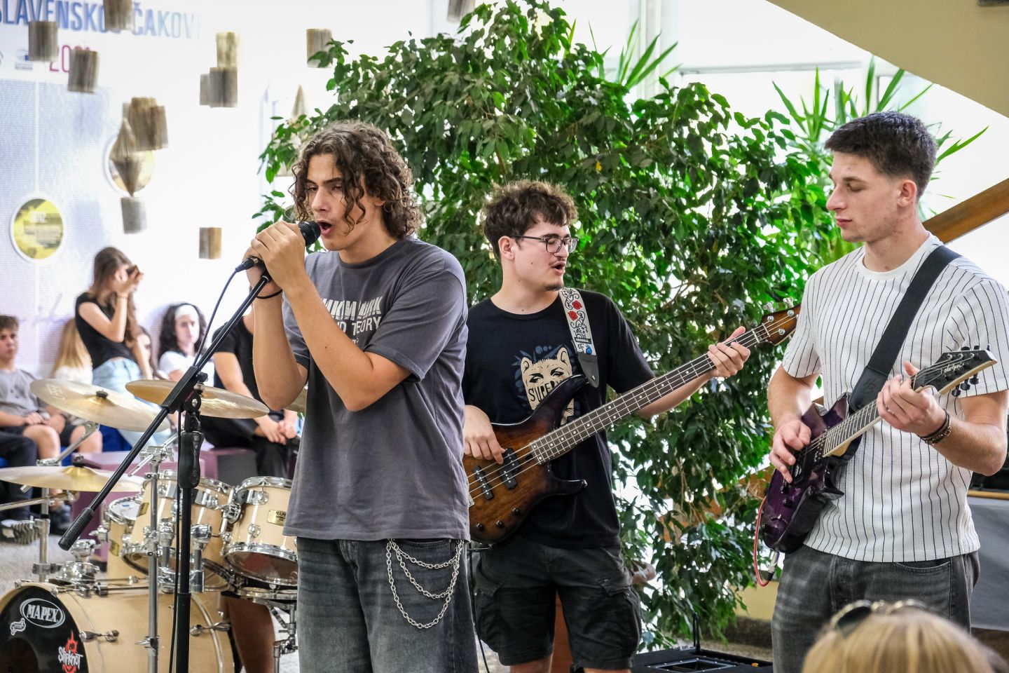 ČAKOVEČKA GIMNAZIJA Veseli početak školske godine uz koncert Novog Amsterdama (16)