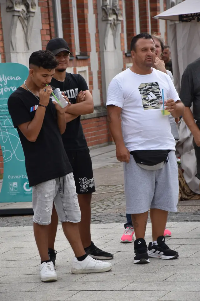 ČČakovec, Porcijunkulovo, Modne kombinacije (9)