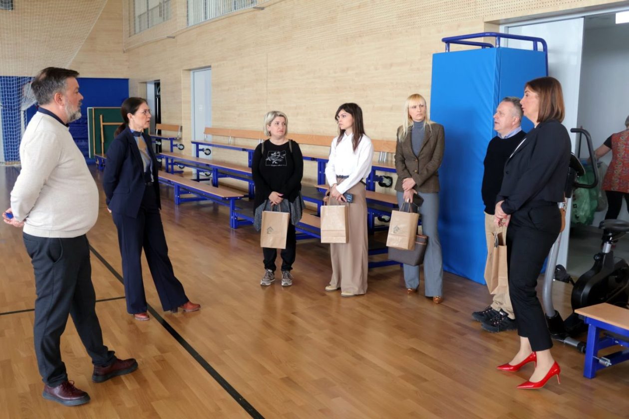 CENTAR ZA ODGOJ I OBRAZOVANJE Požeško-slavonske gošće inspirirane radom centra (9)