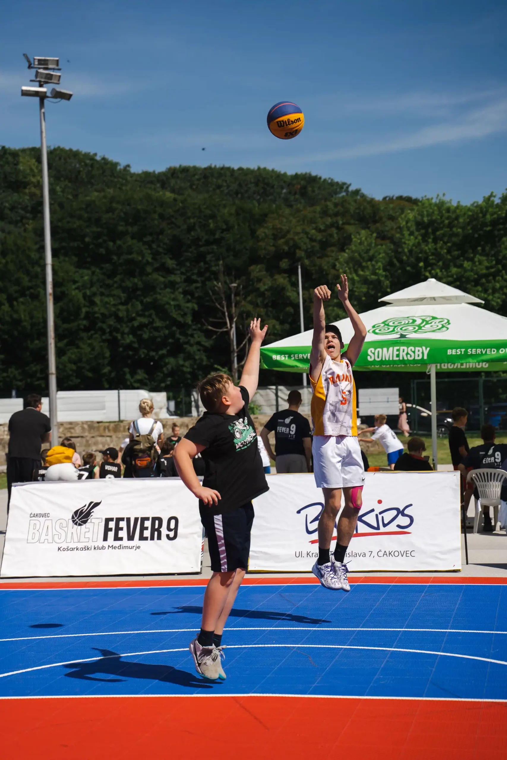 ČK Basket Fever 9. Više od 60 mladih košarkaša u konkurenciji U11 i U15 okupio je ovogodišnji turnira Blukids cup ČK Basket Fever 9. Više od 60 mladih košarkaša u konkurenciji U11 i U15 okupio je ovogodišnji turnira Blukids cup