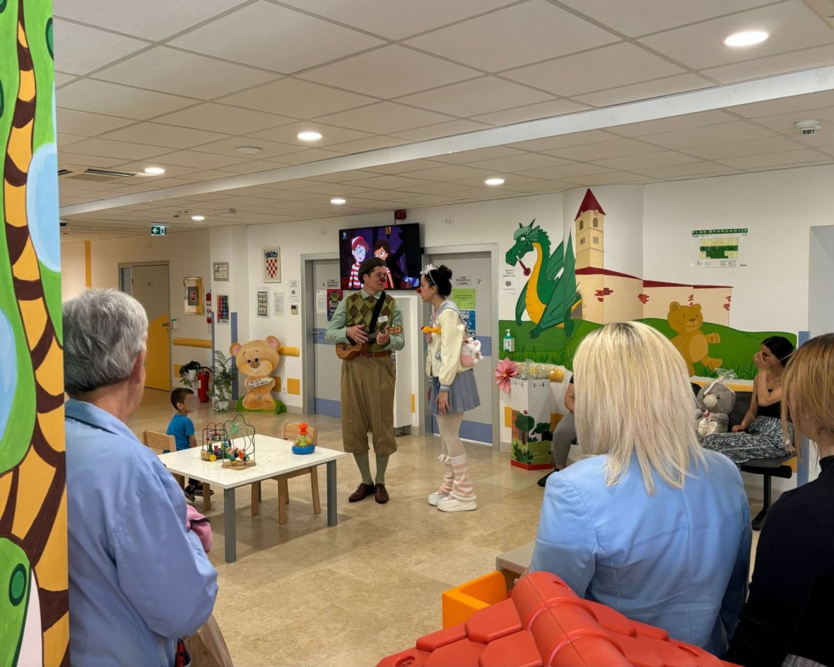 CRVENI NOSOVI u Županijskoj bolnici Čakovec (1)