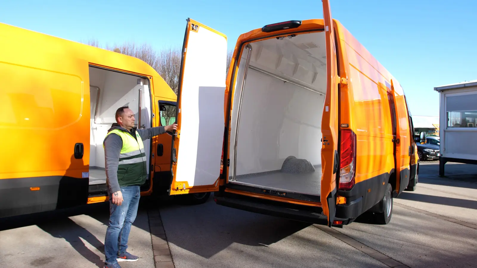 Čakom novo vozilo kombi (4)