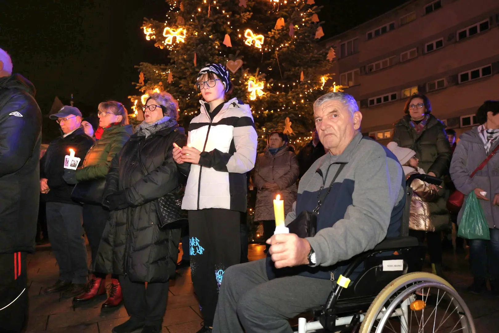 Čakovec Adventska svijeća (25) Čakovec Adventska svijeća (25)