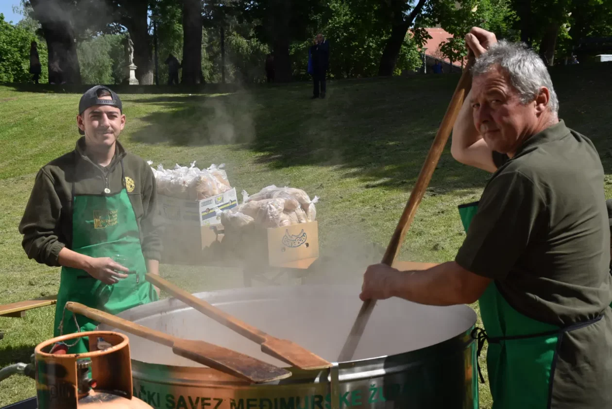 Čakovec, Dani Županije, 10.5.2025. – sajam, gulaš (44)