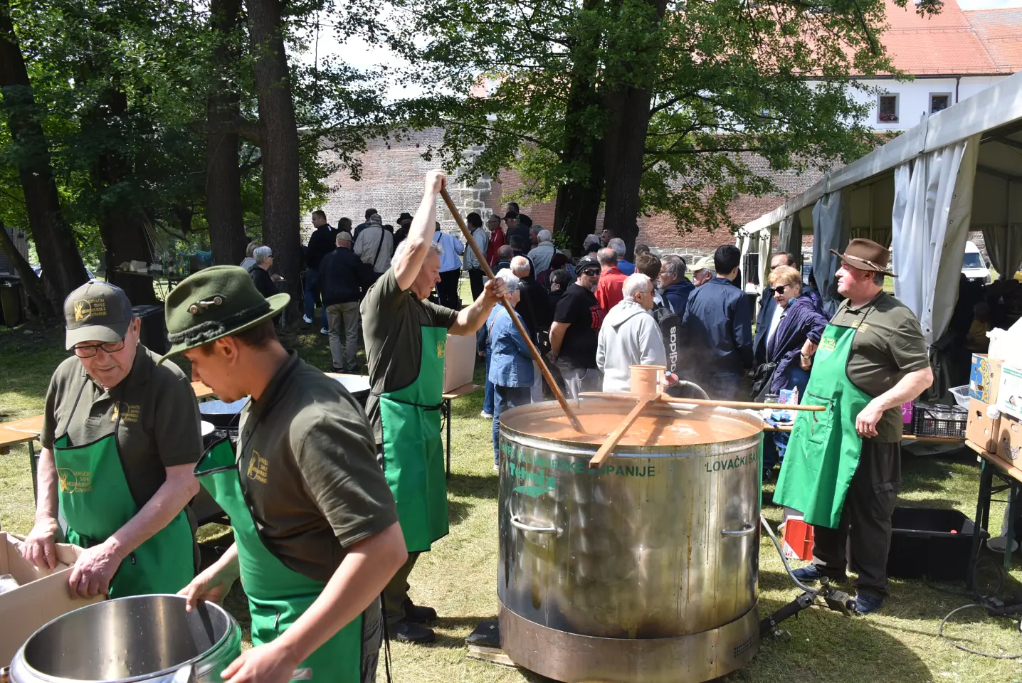 Čakovec, Dani Županije, 10.5.2025. – sajam, gulaš (62) Čakovec, Dani Županije, 10.5.2025. – sajam, gulaš (62)