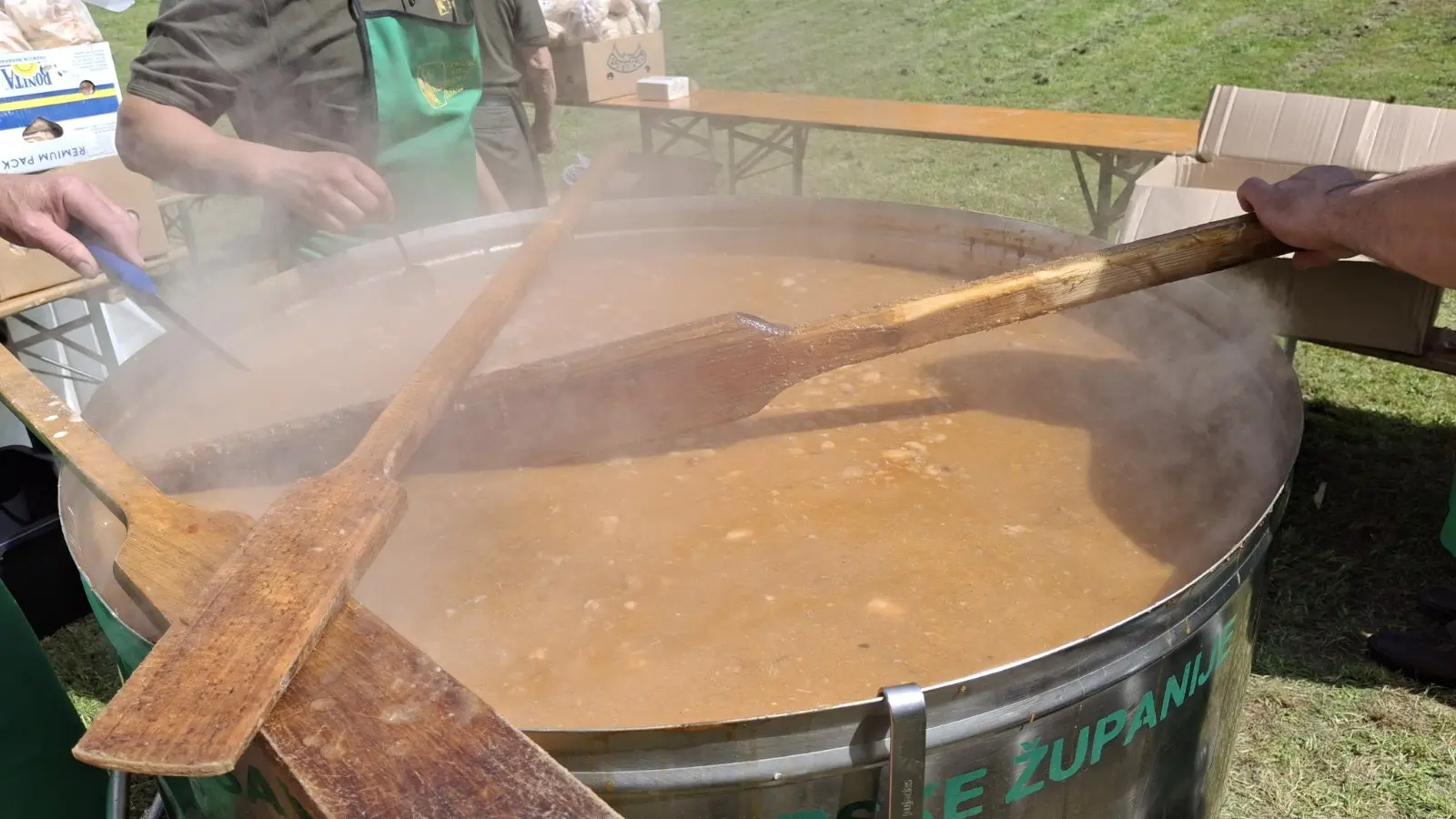 Čakovec, Dani Županije, 10.5.2025. – sajam, gulaš (78) Čakovec, Dani Županije, 10.5.2025. – sajam, gulaš (78)