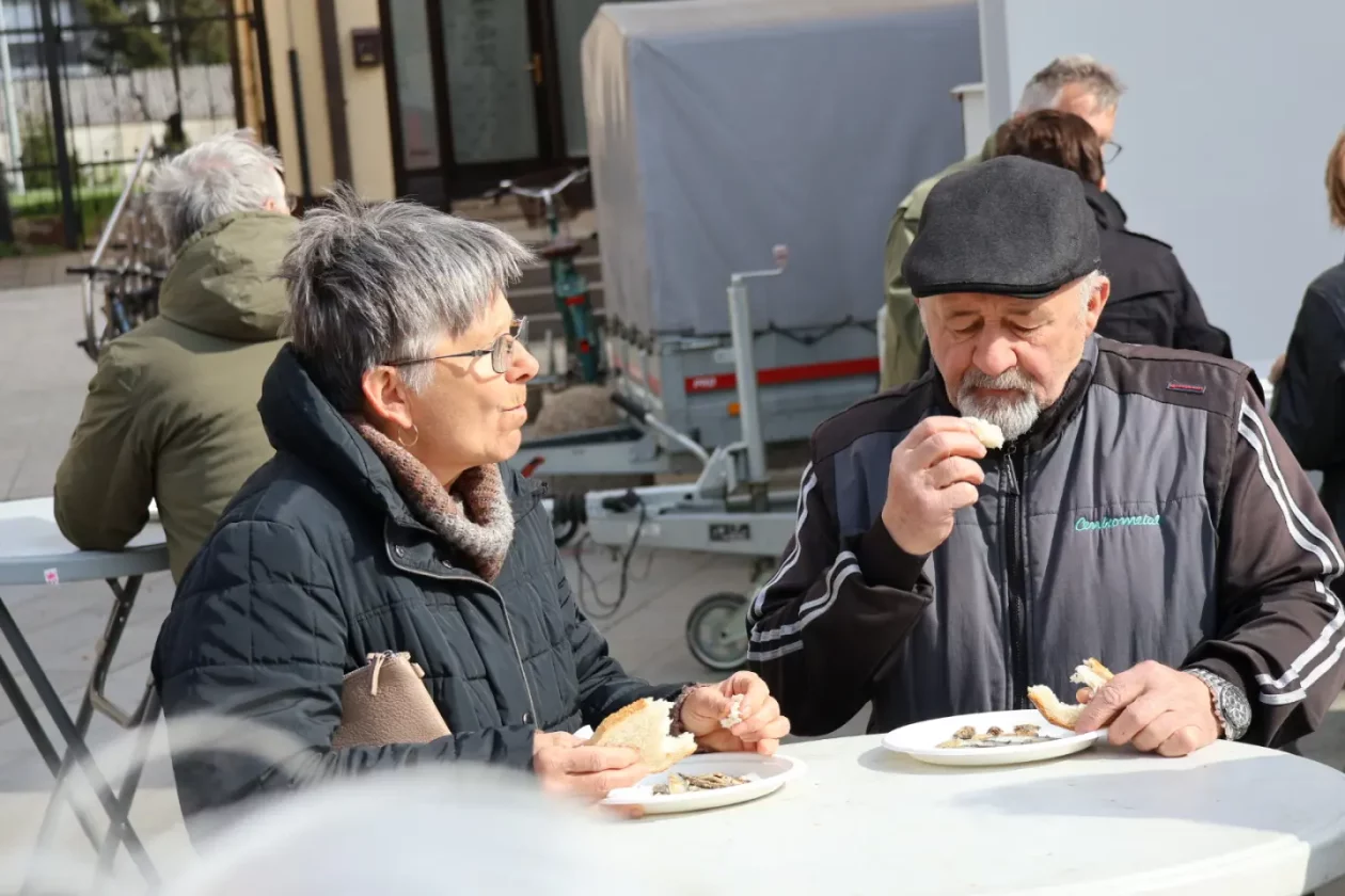 Čakovec, Franjevački trg, ribice Uskrs 3.4.2026 (13) Čakovec, Franjevački trg, ribice Uskrs 3.4.2026 (13)