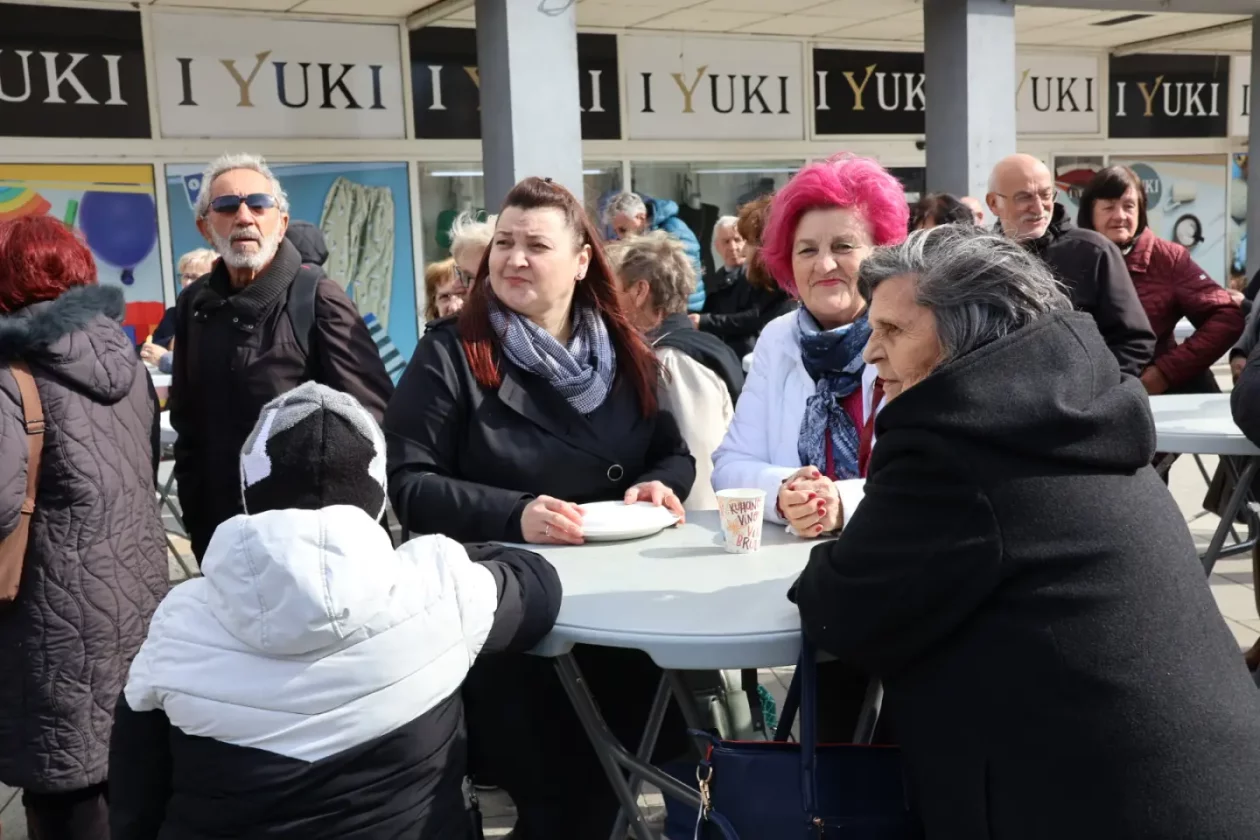 Čakovec, Franjevački trg, ribice Uskrs 3.4.2026 (19)