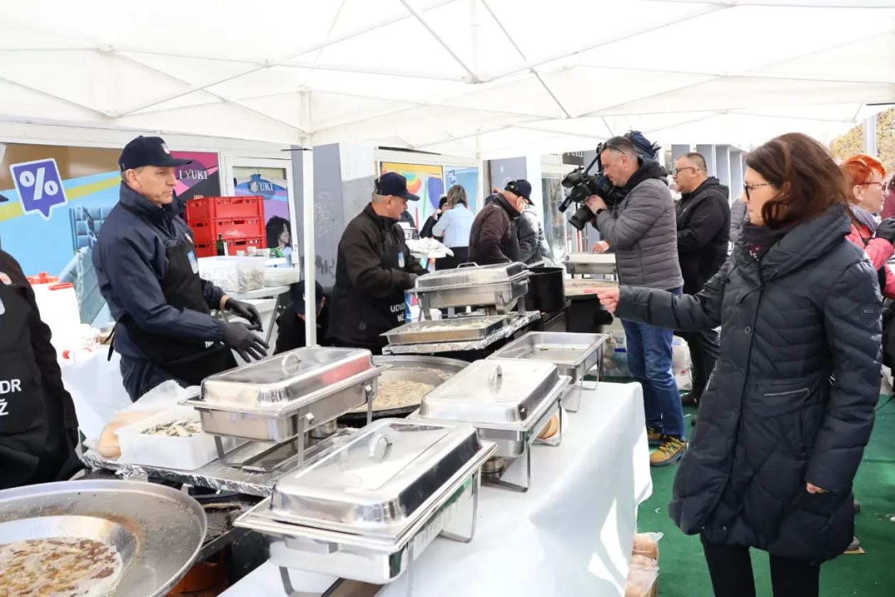 Čakovec, Franjevački trg, ribice Uskrs 3.4.2026 (23)