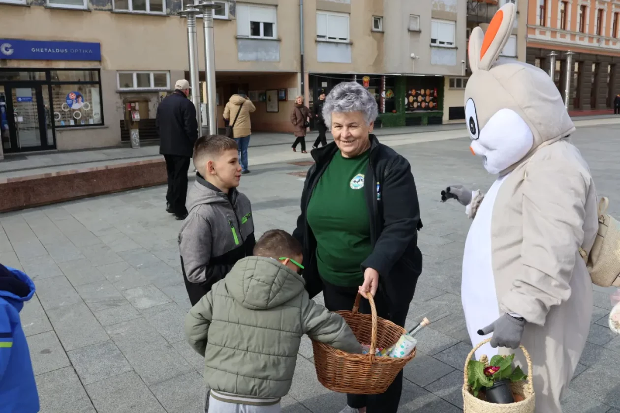 Čakovec, Franjevački trg, ribice Uskrs 3.4.2026 (5) Čakovec, Franjevački trg, ribice Uskrs 3.4.2026 (5)