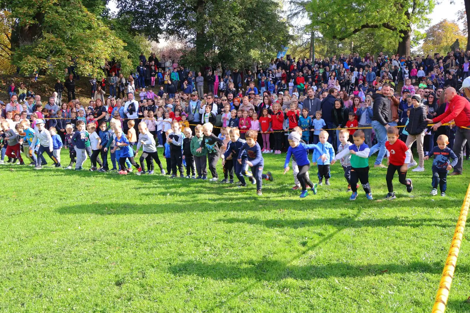 Čakovec – jesenski kros, izložba (48) Čakovec – jesenski kros, izložba (48)