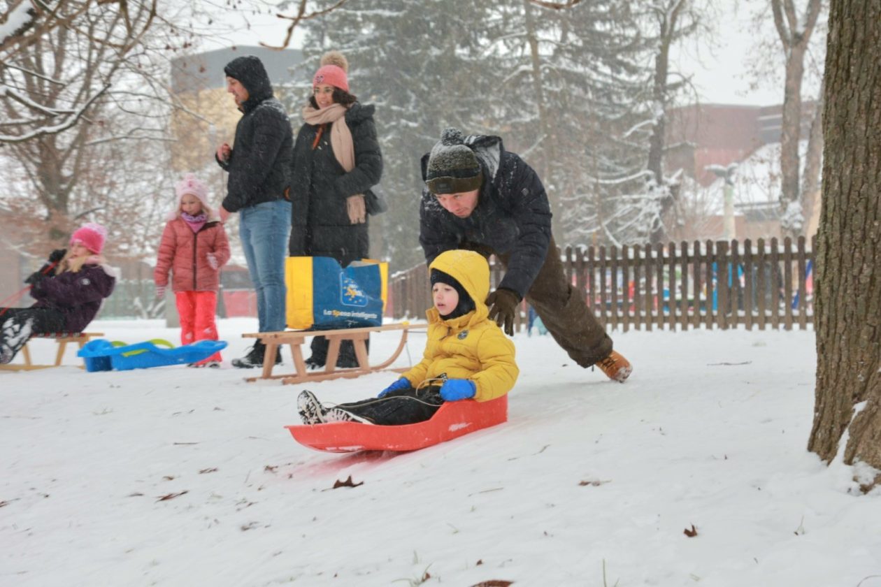 Čakovec sanjkanje (12) Čakovec sanjkanje (12)