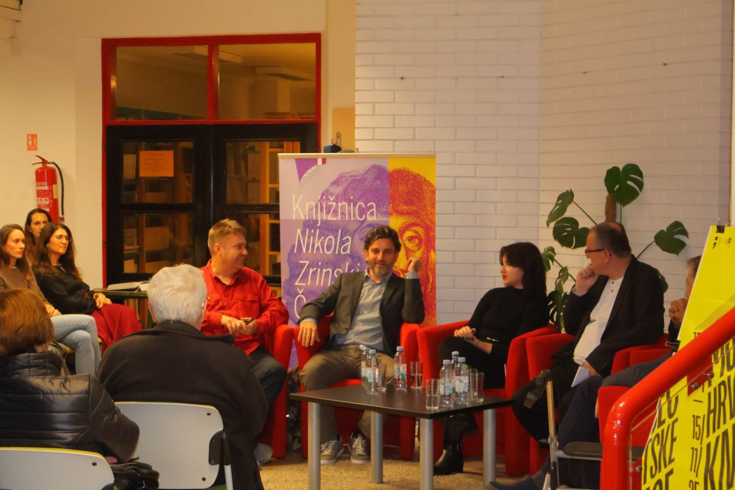 Čakovec slavi domaće autore Predstavljeno novo kolo Biblioteke ‘Insula’ (12)