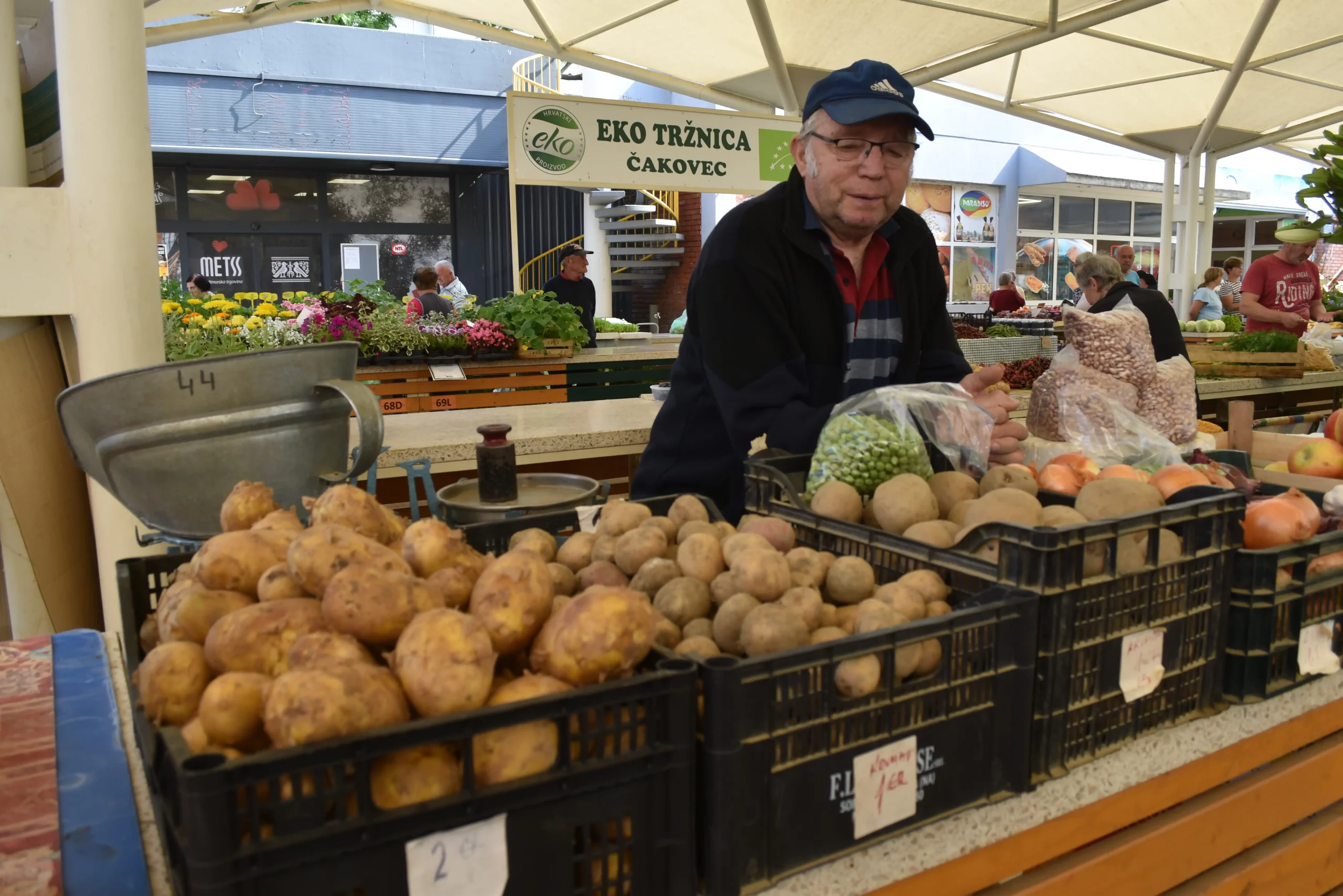 Čakovečka tržnica 7 (10) Čakovečka tržnica 7 (10)