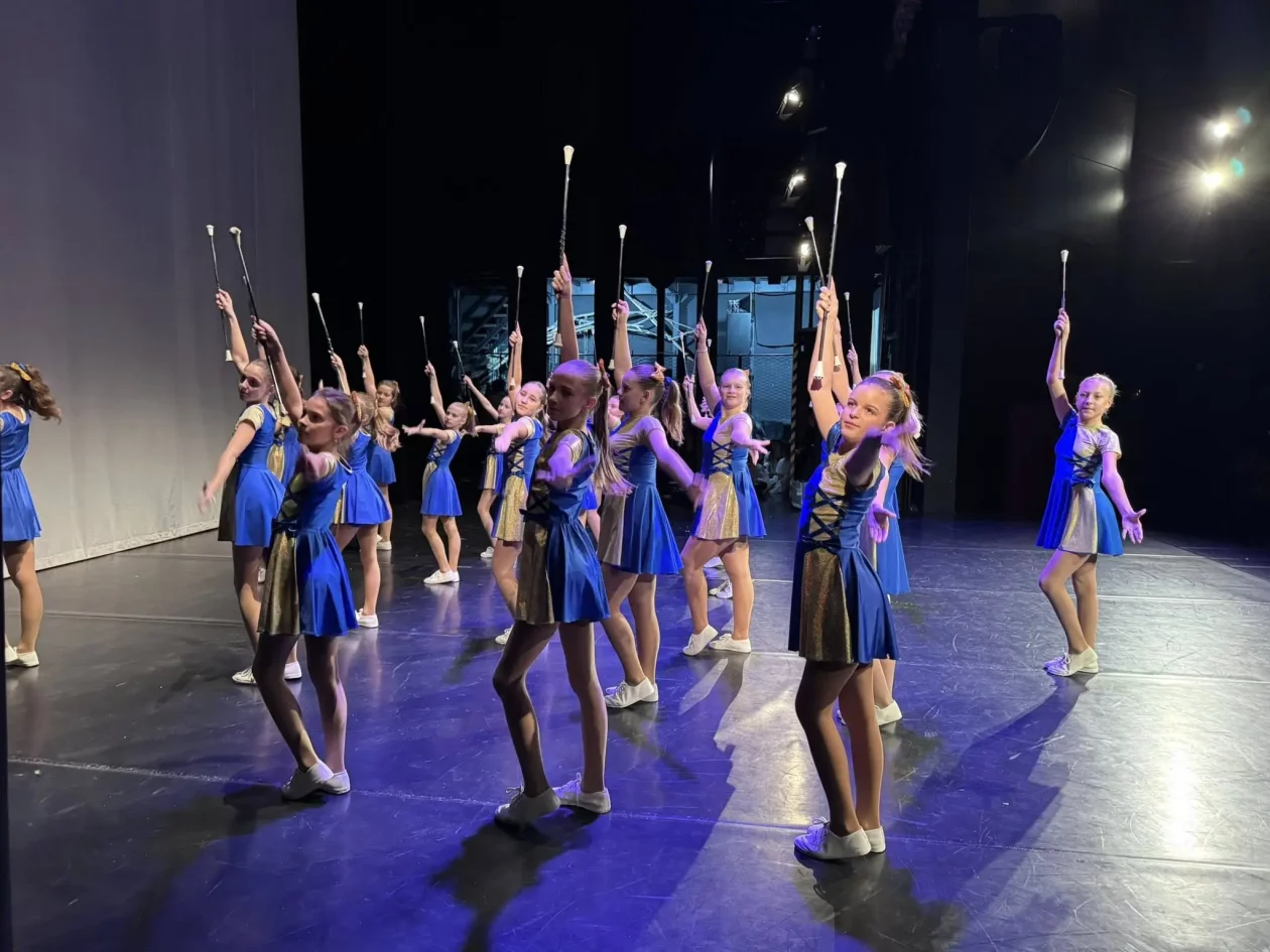 Čakovečke Mažoretkinje CZK 13