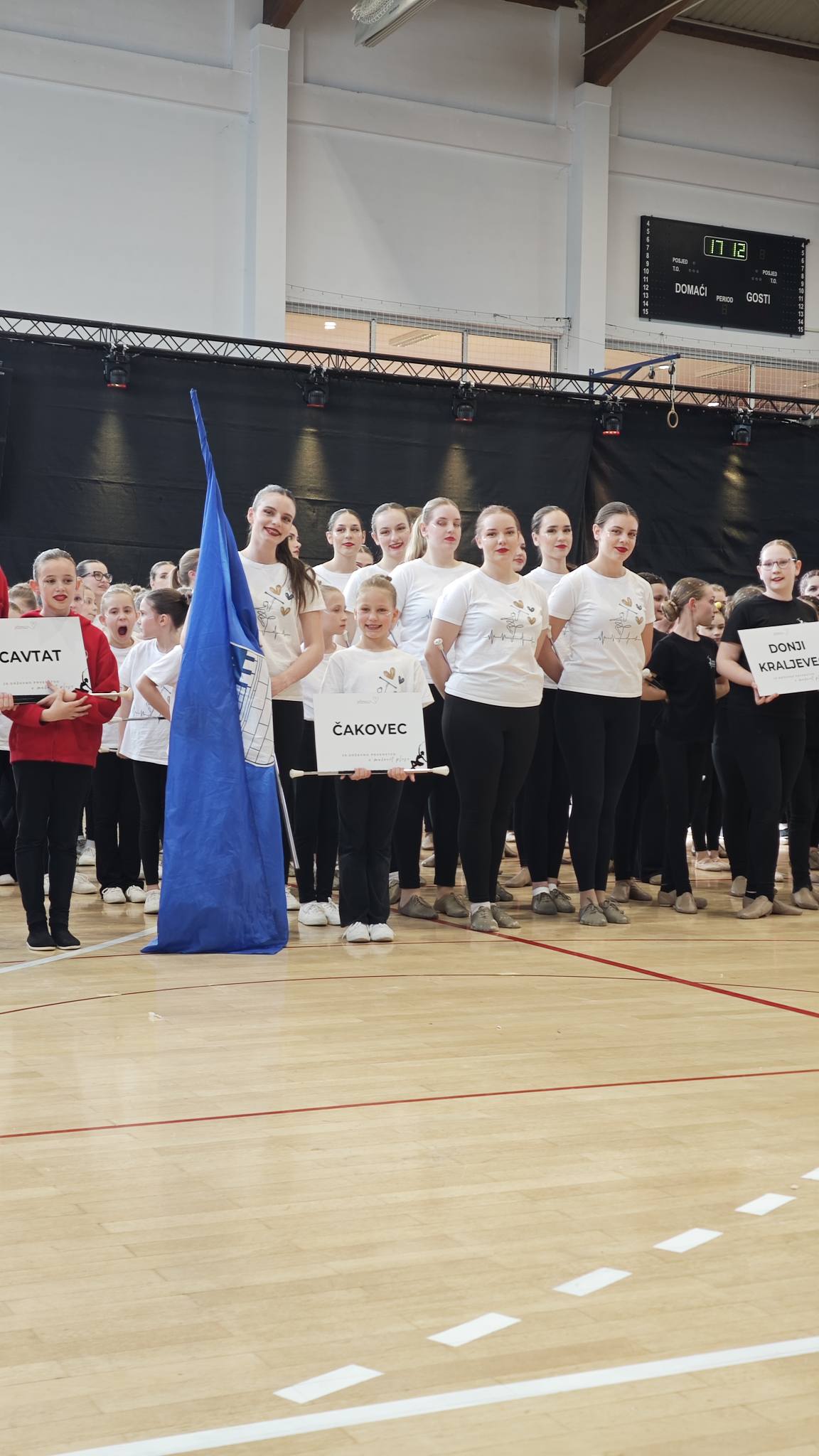 Čakovečke mažoretkinje (1)