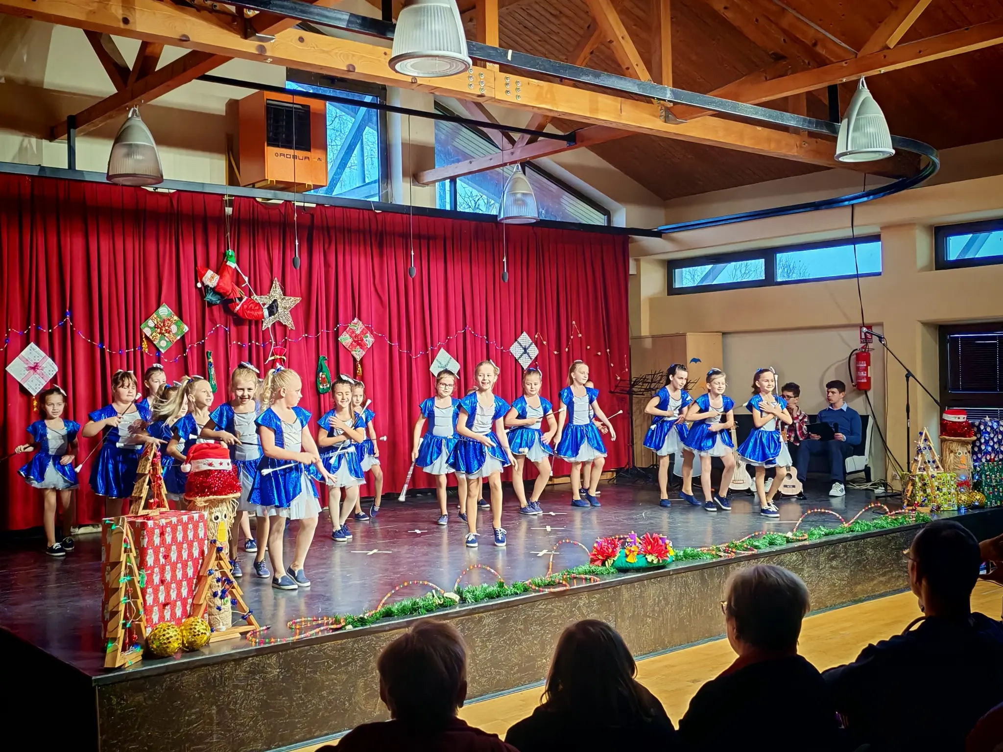 Čakovečke mažoretkinje (1)