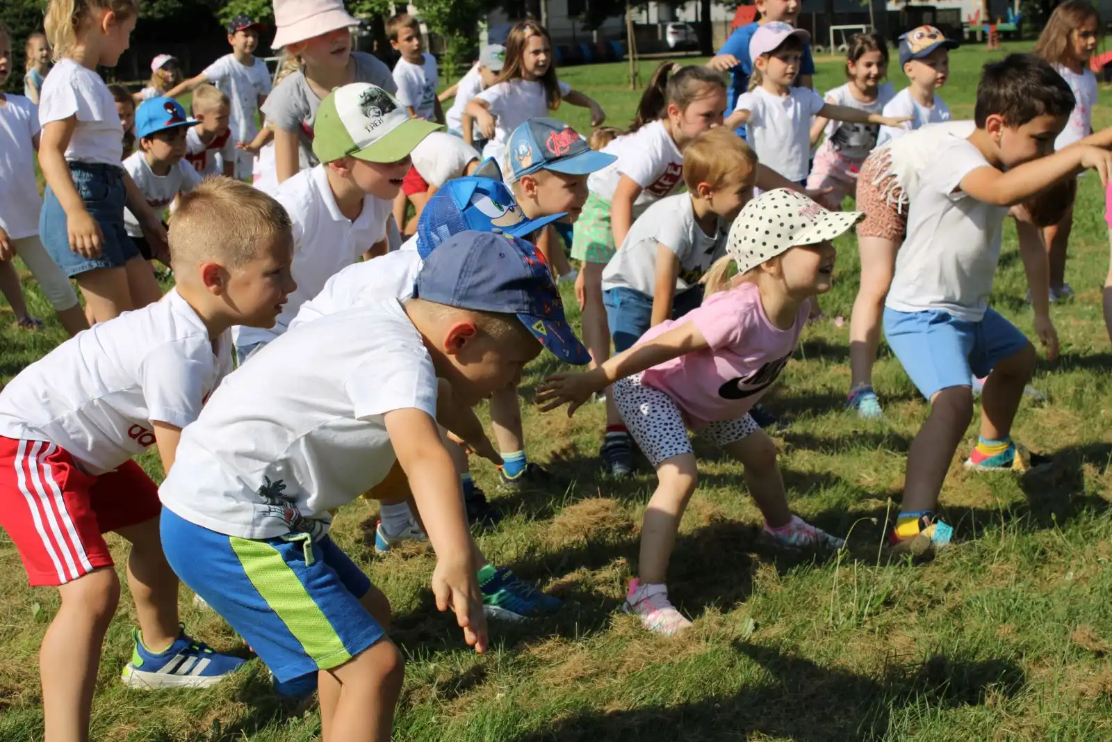 Čakovečki vrtićarci obilježili Olimpijski dan (12) Čakovečki vrtićarci obilježili Olimpijski dan (12)