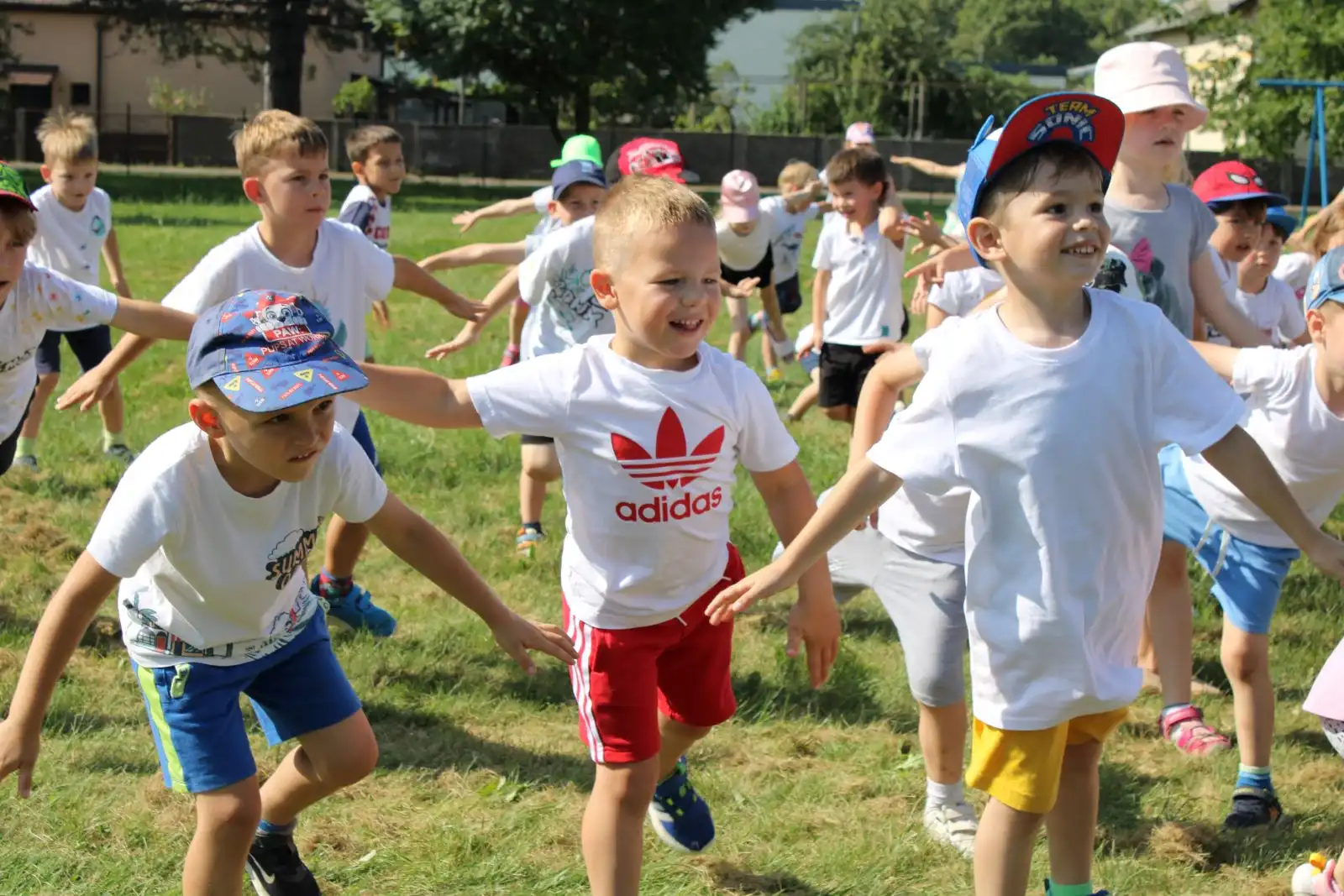 Čakovečki vrtićarci obilježili Olimpijski dan (14) Čakovečki vrtićarci obilježili Olimpijski dan (14)