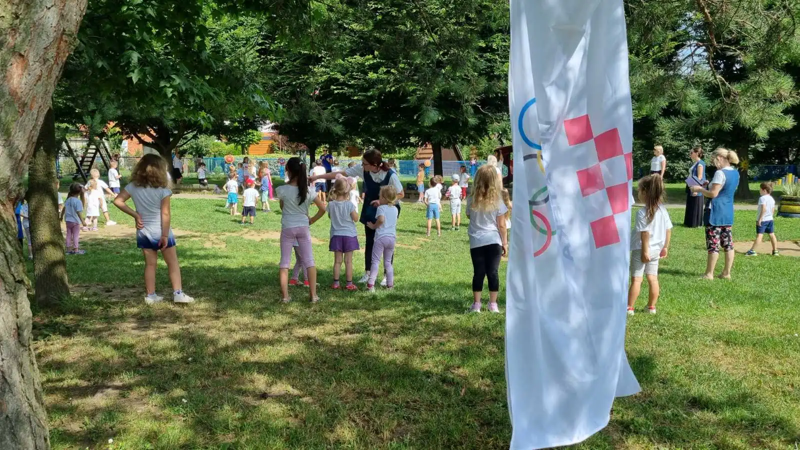 Čakovečki vrtićarci obilježili Olimpijski dan (22) Čakovečki vrtićarci obilježili Olimpijski dan (22)