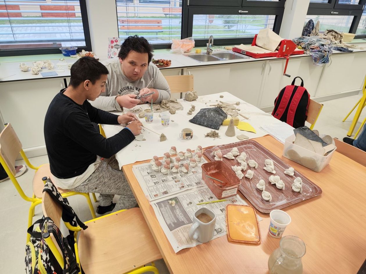 Centar za Odgoj i obrazovanje čakovec (4) Centar za Odgoj i obrazovanje čakovec (4)