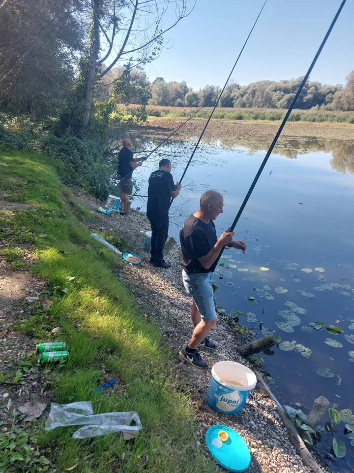 Članovi HOS-a Belica briljirali na IV. Sportskim igrama HOS-a RH-a (12) Članovi HOS-a Belica briljirali na IV. Sportskim igrama HOS-a RH-a (12)