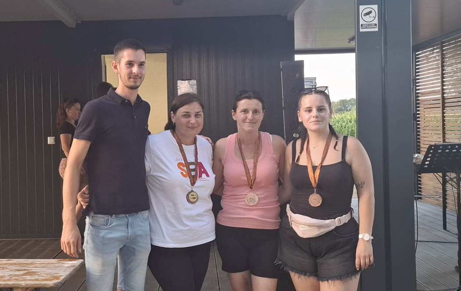 Članovi NK Čukovec 77 slavili na natjecanju u ribolovu na plovak 2025 (21) Članovi NK Čukovec 77 slavili na natjecanju u ribolovu na plovak 2025 (21)