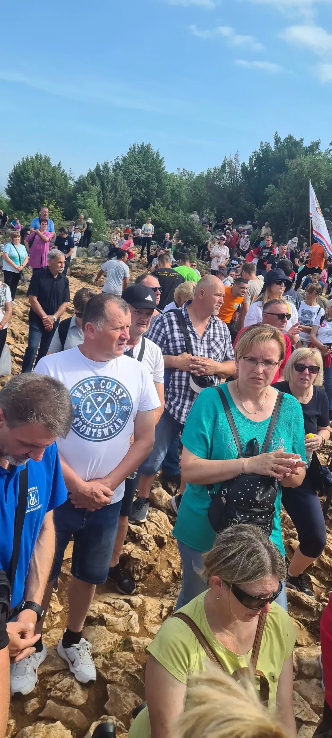 Članovi Udruge ‘HVIDR-a Jug Čakovec’ posjetili Međugorje 2024 (1) Članovi Udruge ‘HVIDR-a Jug Čakovec’ posjetili Međugorje 2024 (1)