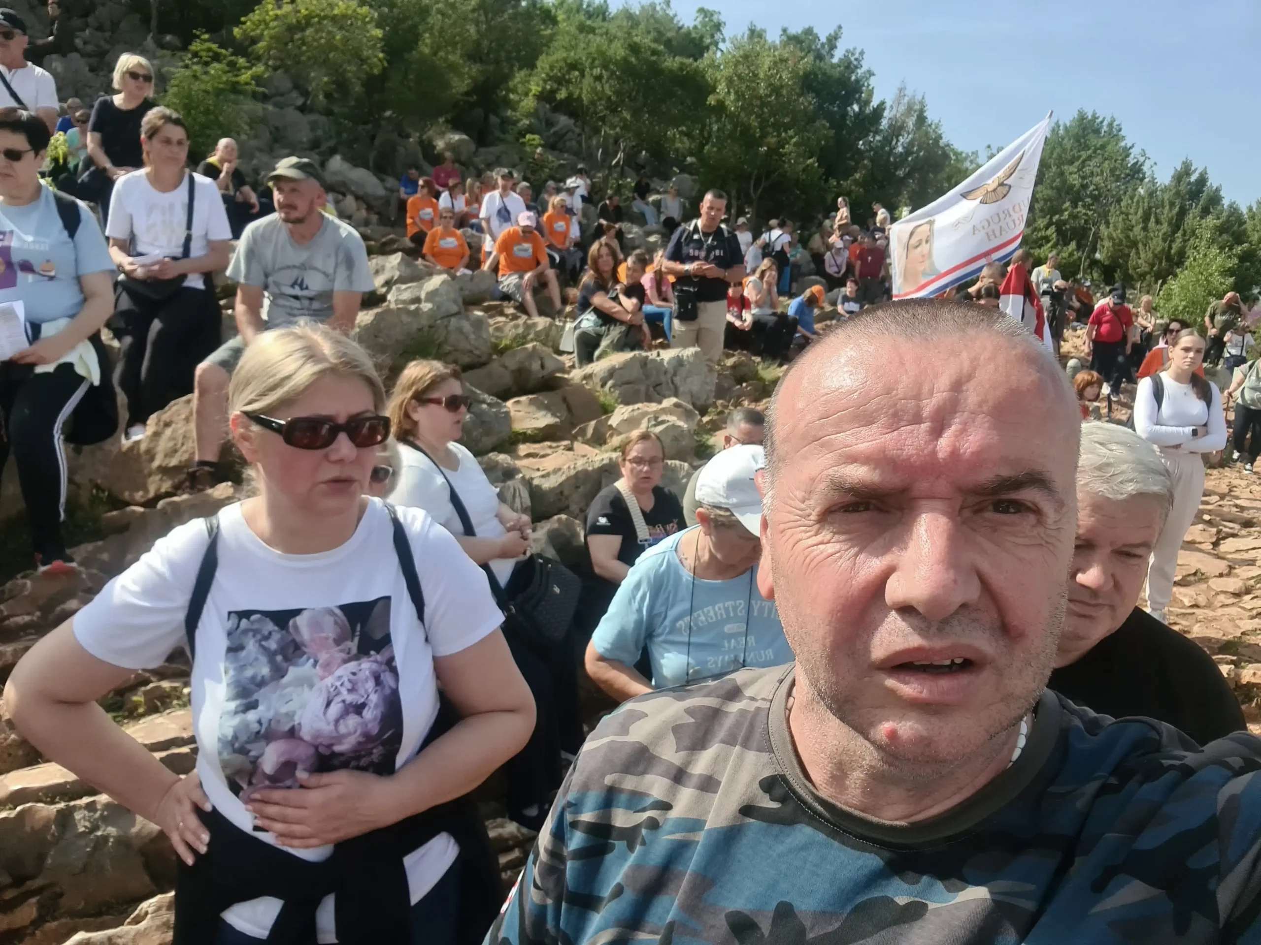 Članovi Udruge ‘HVIDR-a Jug Čakovec’ posjetili Međugorje 2024 (12) Članovi Udruge ‘HVIDR-a Jug Čakovec’ posjetili Međugorje 2024 (12)